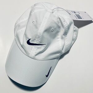 Nike Golf Dri-Fit Heritage86 Sphere Cap 247077-100 (White/Black)